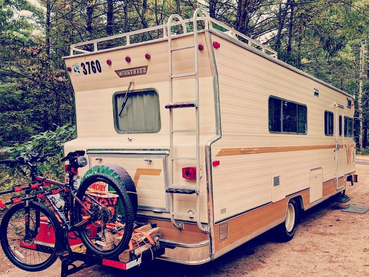 1971 Winnebago D25 Chieftain view from rear